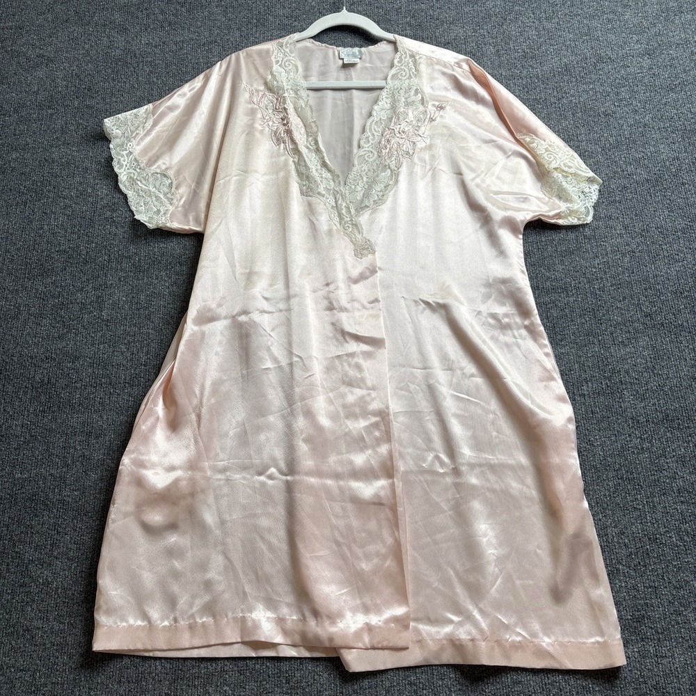 VTG Sara Beth Pink Knee Length Nightgown Robe Lace Embroidery Bridal Peignoir S